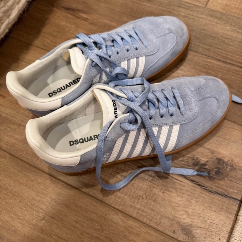 DSQUARED2 Light Blue and White Womens